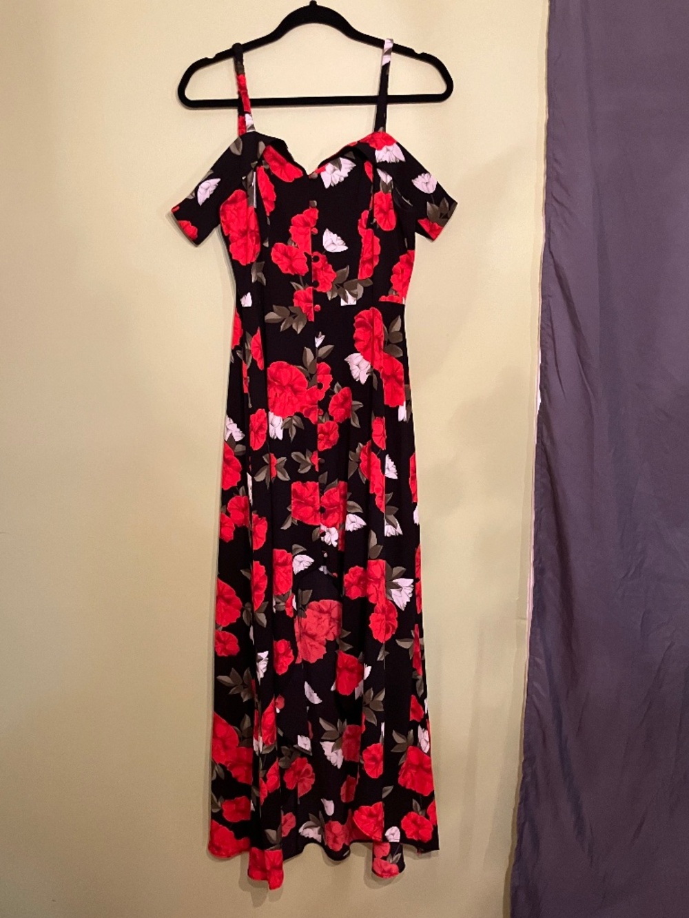 Premier Amour Cold-Shoulder High-Low Maxi Dress (US WOMENS 6)